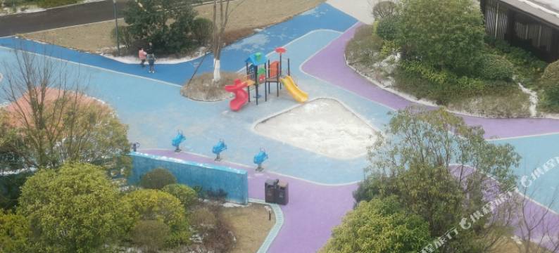 方寸之间民宿(72奇楼高铁西站店)图片