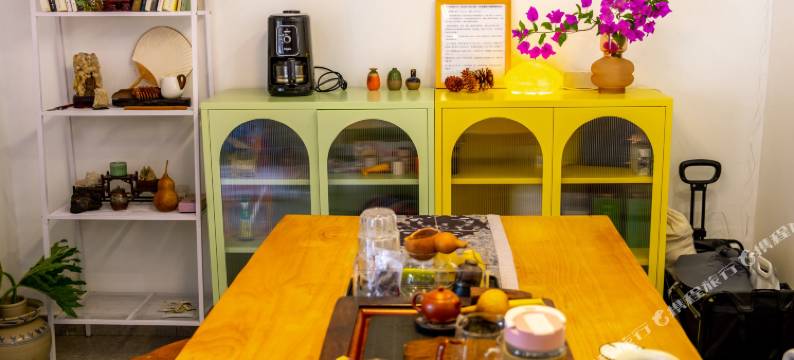 弥勒红河树影青年旅舍图片