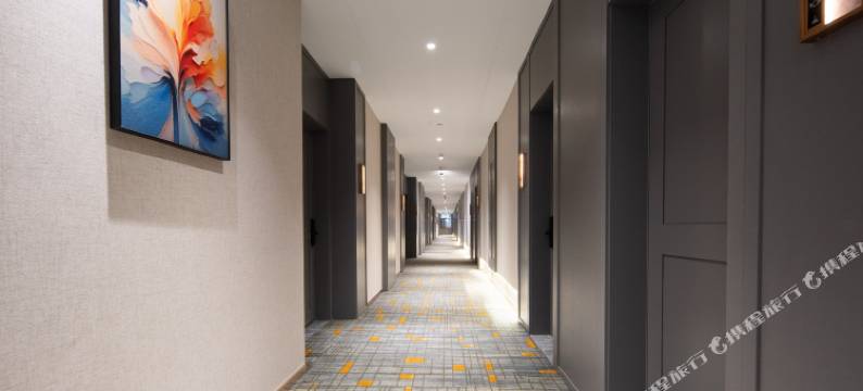 璟岸灵州假日酒店(灵武店)图片