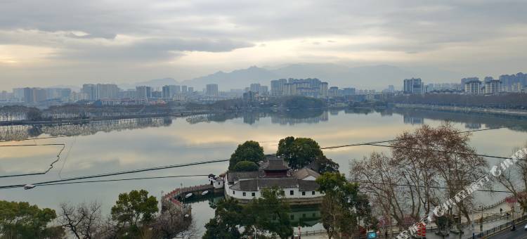 浸月小筑(烟水亭店)图片