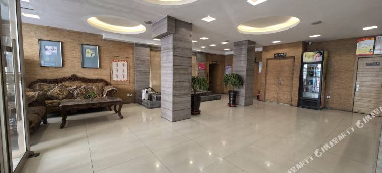 佳泰连锁商务宾馆(海城中医院店)图片