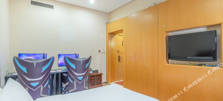 JING圣迪电竞酒店(秦皇岛乐购店)图片