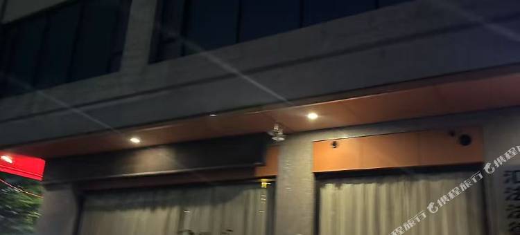 丽悦公寓(化州火车站店)图片