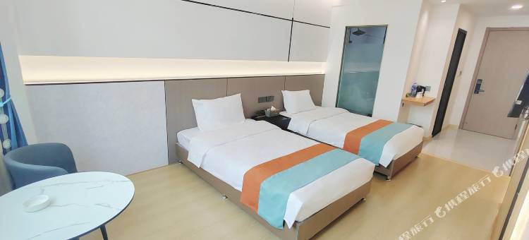 兴平寰宇Z酒店图片