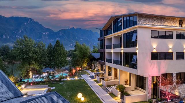 hotel overview picture