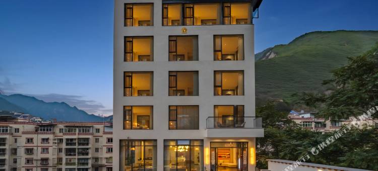 理县霍尔祥康萨民宿图片