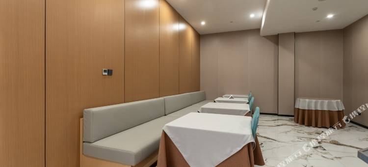 艾扉酒店(北京火箭万源地铁站五福堂地铁站店)图片