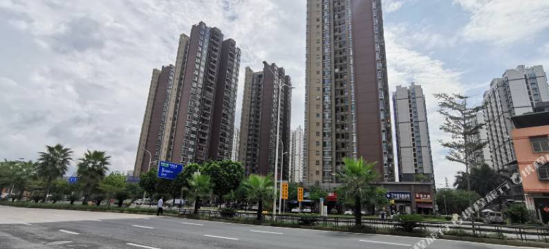 南宁8090朗怡酒店(北湖北湿地公园北湖北路地铁站店)图片