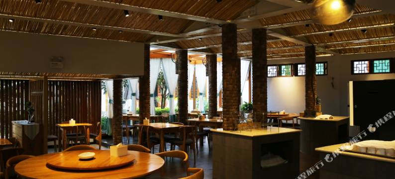 西昌合木客栈(邛海湿地海门渔村店)图片
