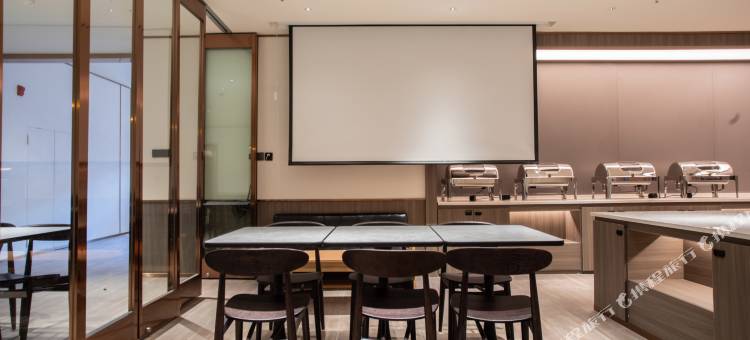 汉庭酒店(玉树博物馆店)图片