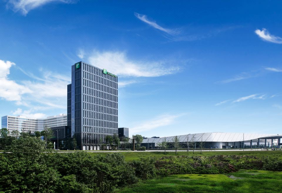 成都秦皇假日酒店（西博城店）外景图