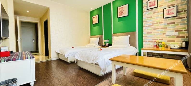 银河艾美精品酒店(巩义新华路星月时代广场店)图片