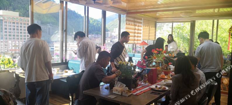 康定牧人部落民宿图片