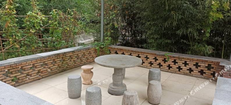 泰安九皋山房客栈图片