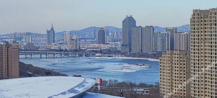吉林中海环宇天地 高层望江电梯公寓 拎包入住图片