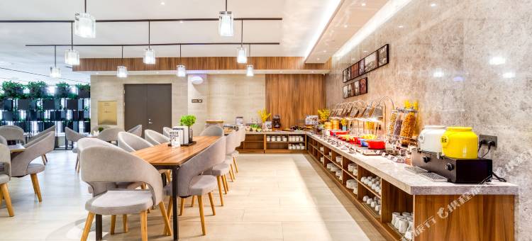 如家精选酒店(长春会展中心世纪广场店)图片