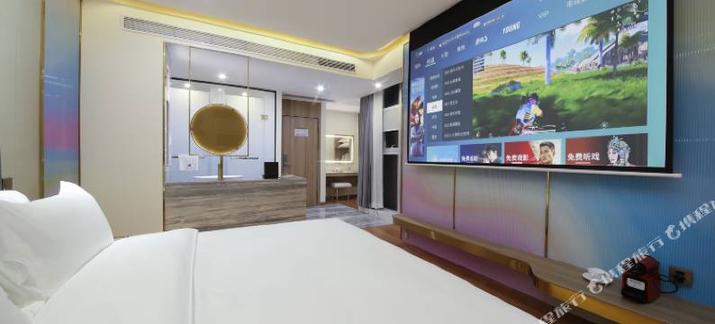 一溪幻月酒店(成都高新金融城地铁站店)图片