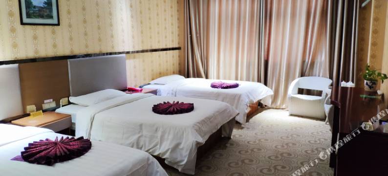 华安商务宾馆(阿克苏市火车站店)图片