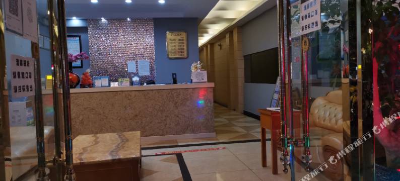 镇雄揽月大酒店图片