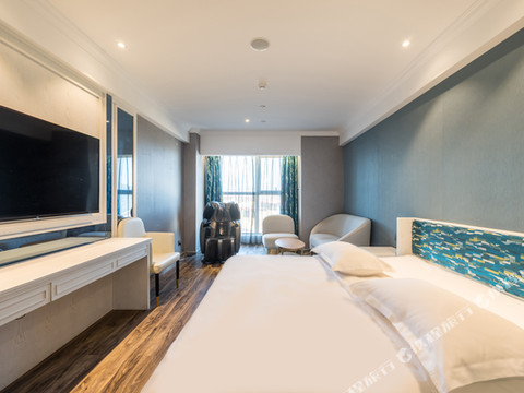 南京朗亚酒店式公寓(仙林大学城万达茂店)