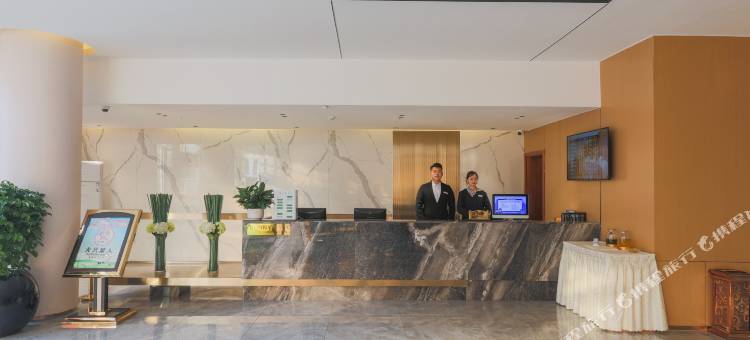 格林阳光假日酒店(南昌八一广场一附院店)图片