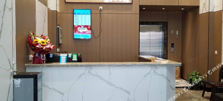 红安毅帮宾馆(红安西站店)图片