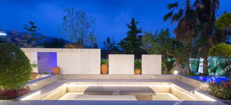 华著·悦青城温泉酒店(都江堰熊猫谷店)图片