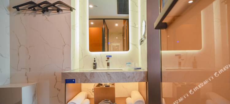 速8精选酒店(喀什古城美食街店)图片