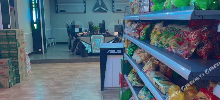 假日电竞酒店(西平店)图片