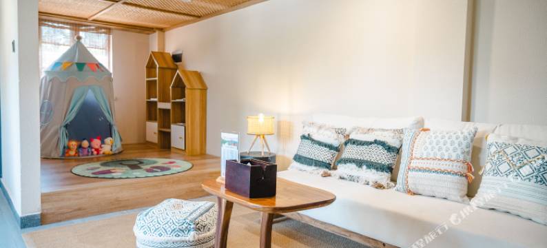 珠海岭南大地百草园顺水居酒店图片