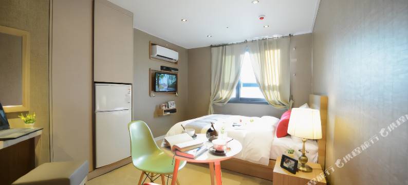 邓桑灰调酒店(Dunsan Graytone Hotel)图片