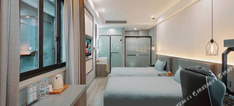 网鱼电竞酒店(苏州欧风商业街蠡口地铁站店)图片