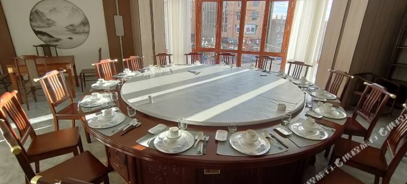 伊春嘉荫恐龙小镇智慧商旅酒店图片