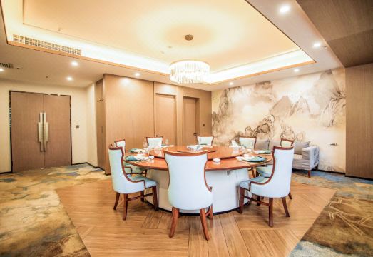 Gongzhuling Lanwan HotelHotel Overview