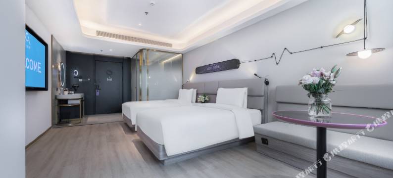 深圳南山南油西地铁站亚朵轻居酒店图片