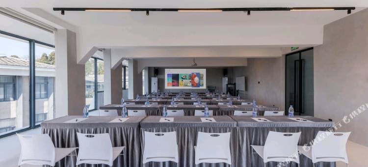 宜静山居轻奢度假酒店(鼓岭风景区柳杉王公园店)图片