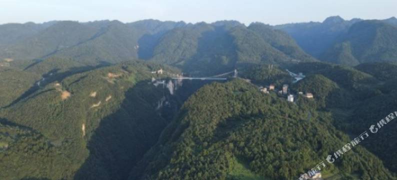 张家界大峡谷曹家大院图片