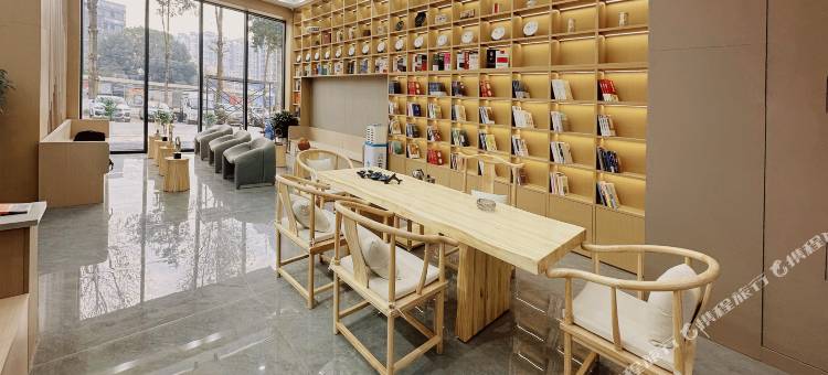 泸州枫林酒店(蓝安路店)图片
