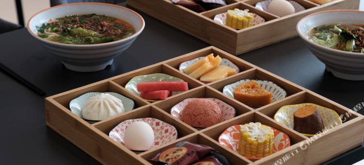 西双版纳景洪景岸江景度假酒店(澜沧江店)图片