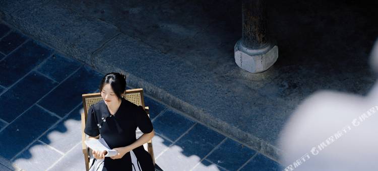 墨弦苑智能轻奢民宿·婚礼·四合院·扎染体验(喜洲镇海舌公园店)图片