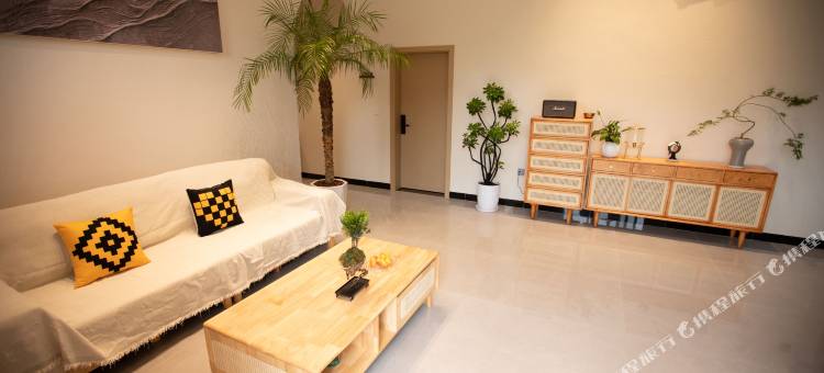 栖云舍民宿(大金塔店)图片