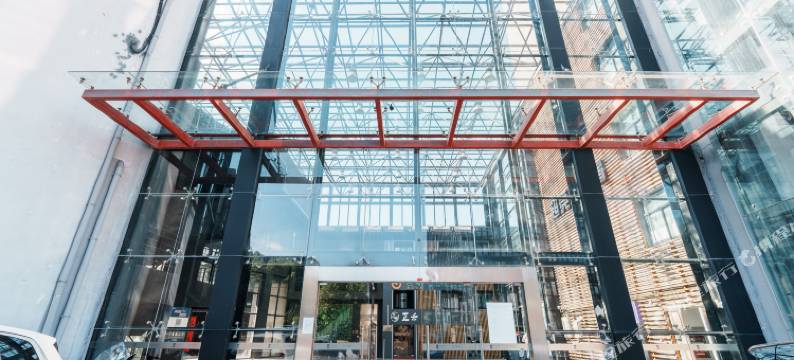 上海吉家公寓(大宁国际上海马戏城地铁站店)图片