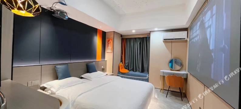 轻尘时光轻奢美宿(福州台江万达广场店)图片