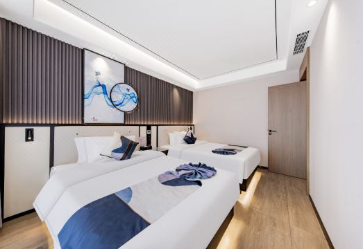 Xizi Light Luxury Hotel (Urad Qianqi Government Store)Hotel Overview