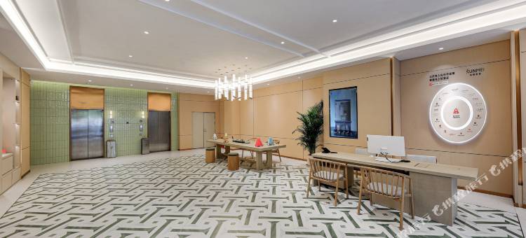 伊宁品睿酒店(六星街店)图片