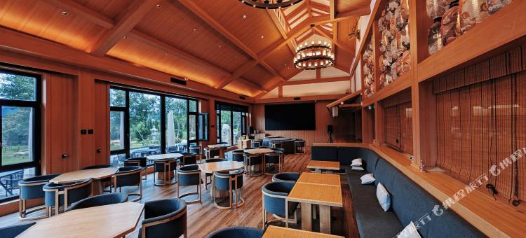 桓仁久居安澜温泉酒店图片