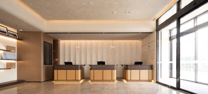 昆明斗南花市斗南湿地公园亚朵酒店图片