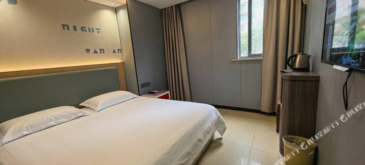 易佰连锁旅店(上海嘉定白银路地铁站店)图片