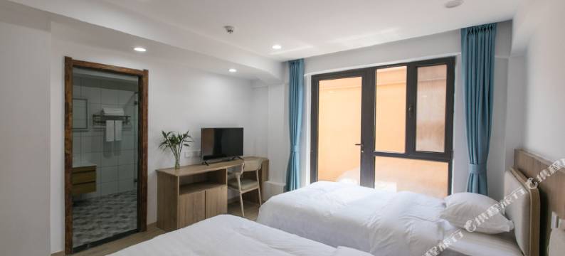 荣成花间里民宿图片