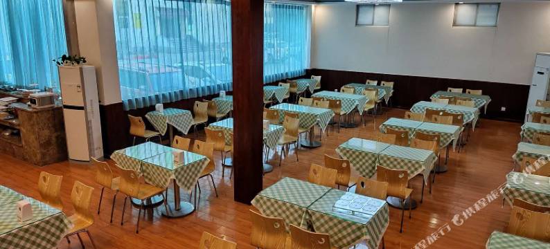 银都大酒店(费县和平路店)图片